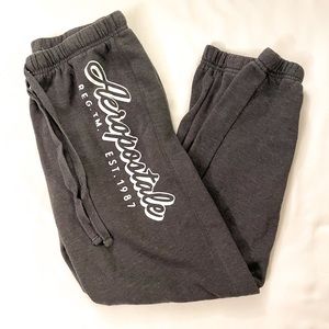 Aeropostale 1987 vertical jogger sweatpants
